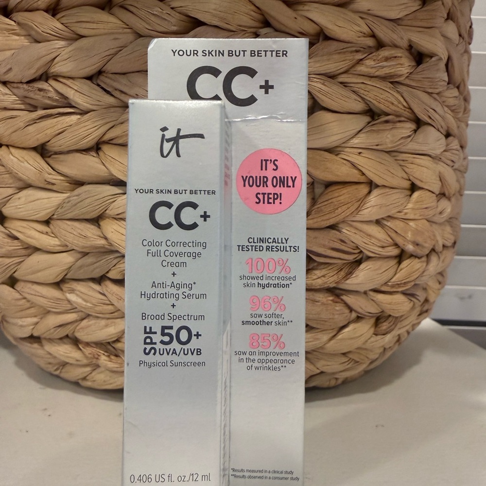 IT Cosmetics CC+ Cream‎ SPF 50 - shade: Light